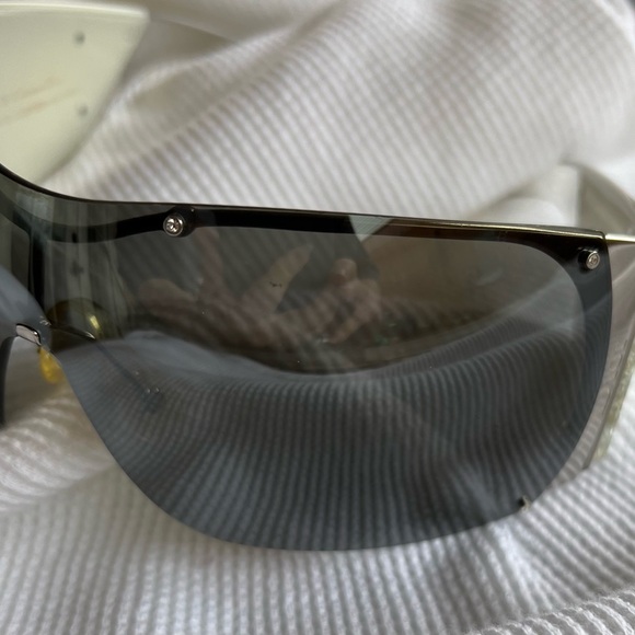 Christian Dior Grand Salon Limited Edition #4431/5000 in silver clear. - Picture 7 of 9